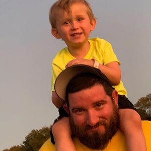 Meet your Posher, Zachery